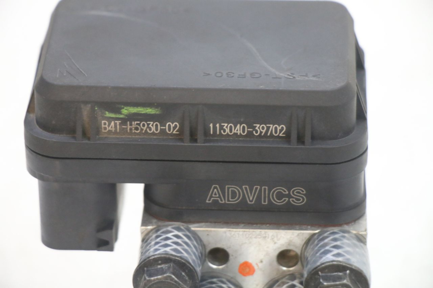 photo de POMPE ABS  YAMAHA TRACER 7 700 (2020 - 2024) - Zoom état d’usage