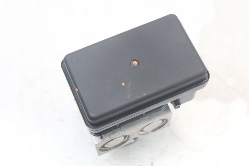 photo de POMPE ABS KAWASAKI VERSYS ABS 650 (2015 - 2018) - Pièce contrôlée