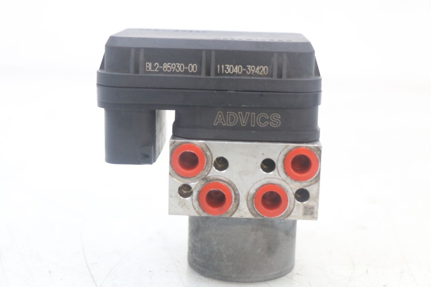 photo de POMPE ABS YAMAHA XMAX X-MAX ABS 125 (2017 - 2020) - Zoom état d’usage