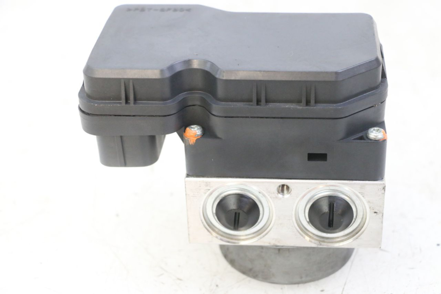 photo de POMPE ABS  YAMAHA XJ6 ABS 600 (2008 - 2016) - Vue d’ensemble