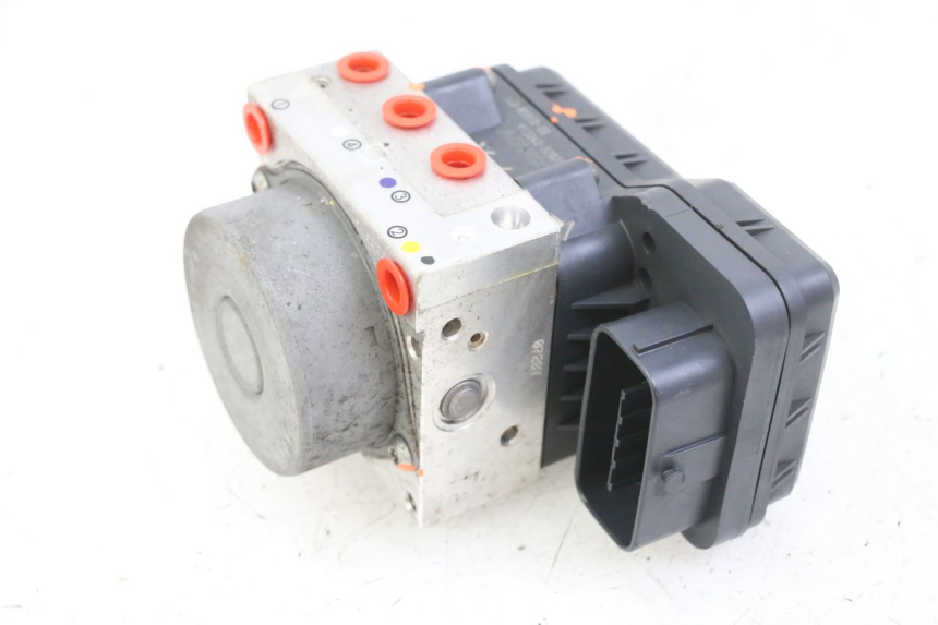 photo de POMPE ABS  YAMAHA XJ6 ABS 600 (2008 - 2016) - État de surface