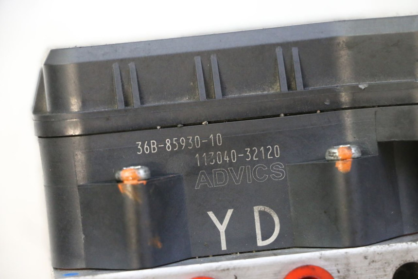 photo de POMPE ABS  YAMAHA XJ6 ABS 600 (2008 - 2016) - Pièce contrôlée