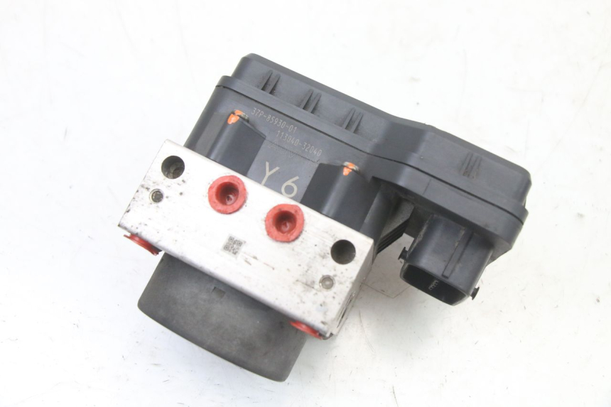 photo de POMPE ABS YAMAHA X-MAX XMAX ABS 250 (2010 - 2014) - Détail de la pièce