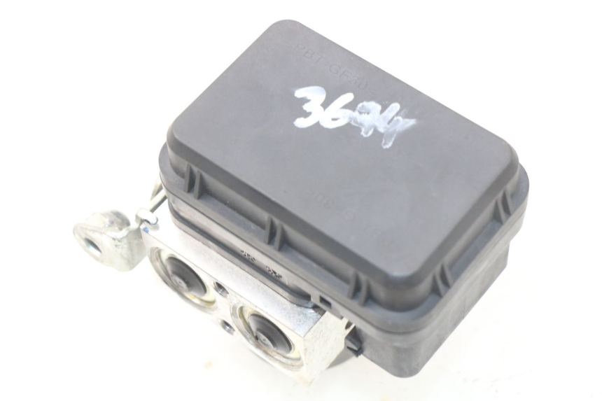 photo de POMPE ABS  YAMAHA YP T-MAX TMAX 530 (2017 - 2020) - Points de fixation