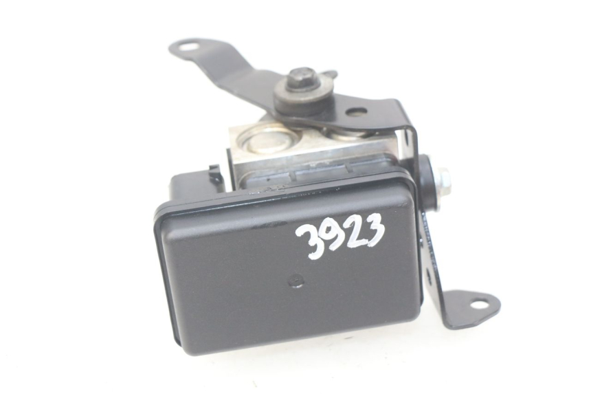 photo de POMPE ABS KAWASAKI Z 650 (2016 - 2019) - Pièce contrôlée