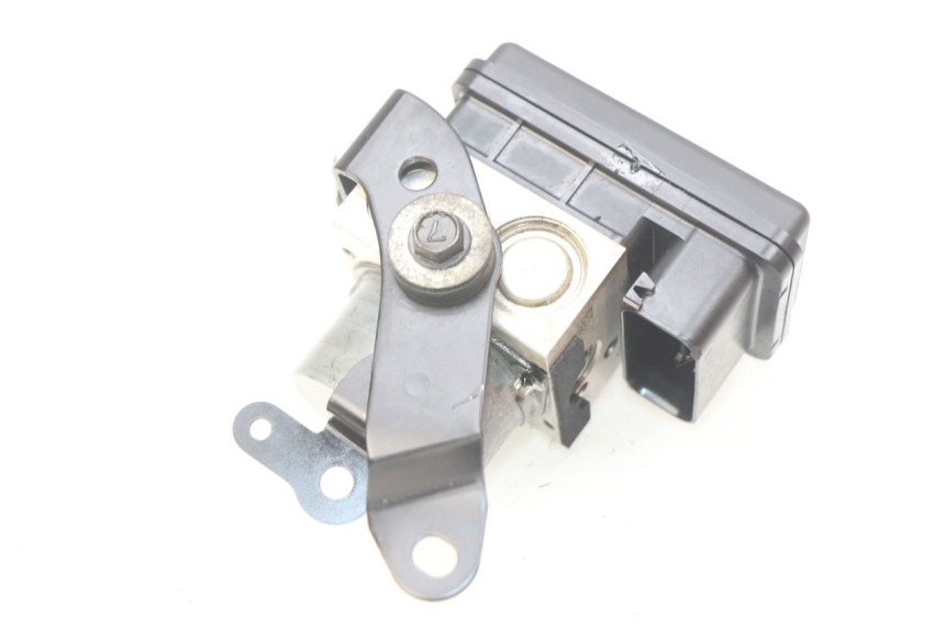 photo de POMPE ABS KAWASAKI Z 650 (2016 - 2019) - Marquages et références