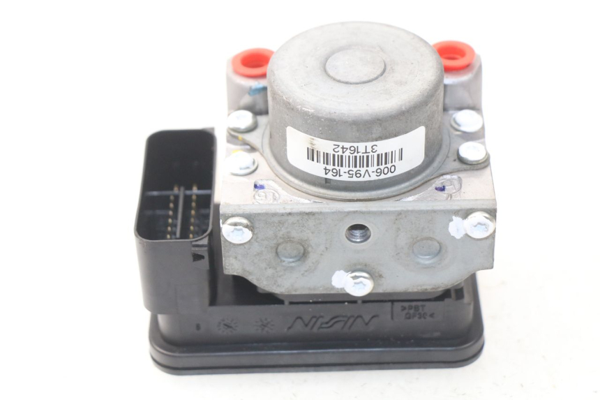 photo de POMPE ABS  KAWASAKI Z Z900 900 (2017 - 2019) - Vue principale