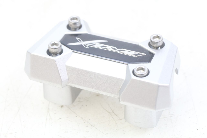 photo de PONTET DE GUIDON SYM CROX 4T 50 (2016 - 2023) - Autre angle de vue