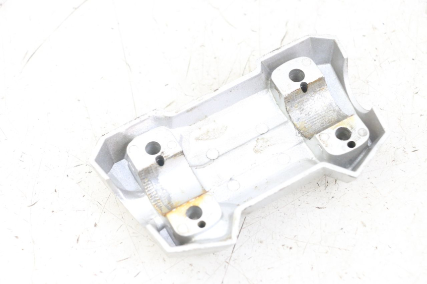 photo de PONTET DE GUIDON SYM CROX 4T 50 (2016 - 2023) - Autre angle de vue