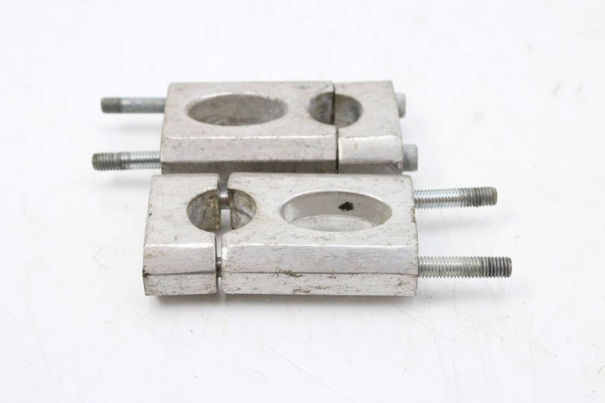 photo de PONTET DE GUIDON LONCIN DIRT BIKE 125 - Détail de la pièce