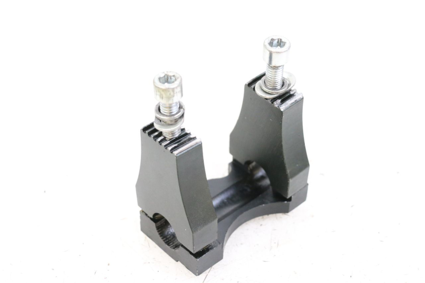 photo de PONTET DE GUIDON RSR DIRT BIKE 150 - Zoom état d’usage