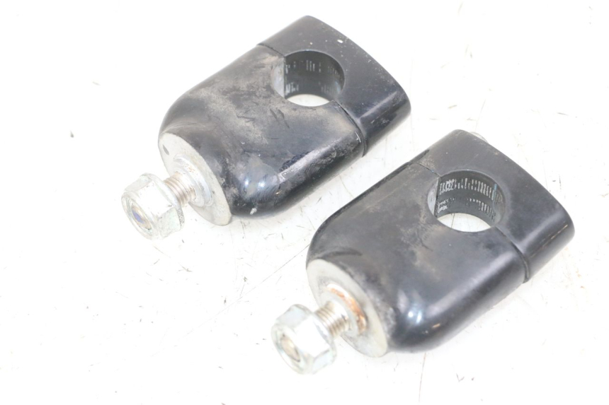 photo de PONTET DE GUIDON HONDA FORZA ABS 300 (2013 - 2017) - Vue principale