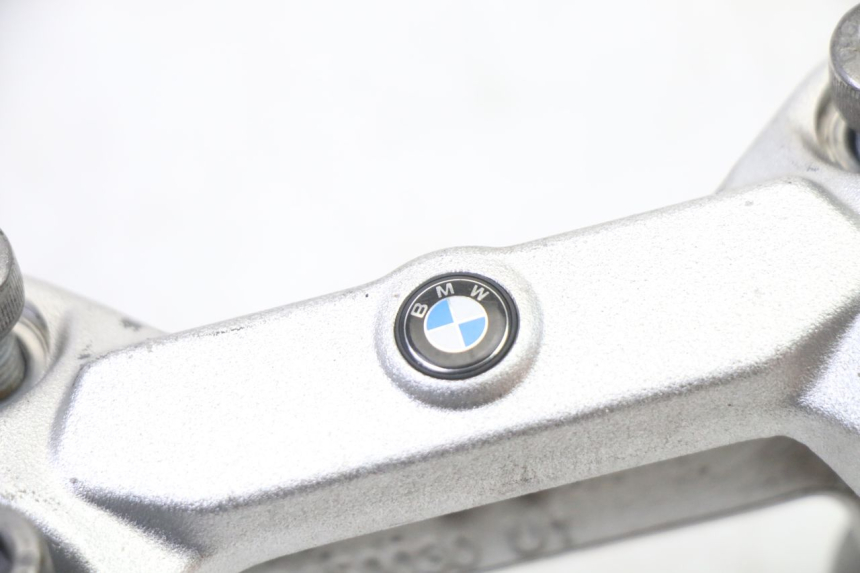 photo de PONTET DE GUIDON BMW G310 R 310 (2016 - 2020) - Zoom état d’usage