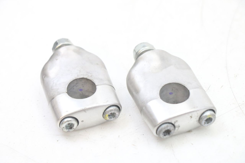 photo de PONTET DE GUIDON HONDA PCX (JF57/JF64) 125 (2014 - 2018) - Vue principale