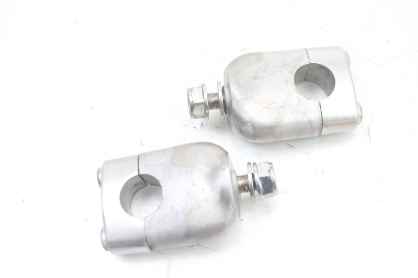 photo de PONTET DE GUIDON HONDA PCX (JF57/JF64) 125 (2014 - 2018) - Zoom état d’usage