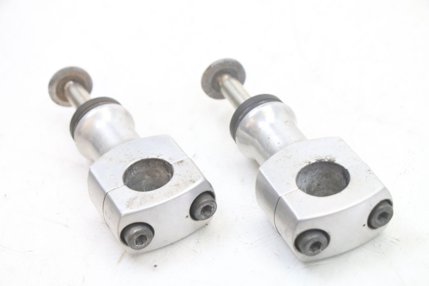 photo de PONTET DE GUIDON HONDA VT C2 SHADOW 750 (1997 - 2001) - Vue principale