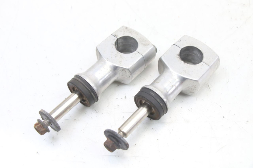 photo de PONTET DE GUIDON HONDA VT C2 SHADOW 750 (1997 - 2001) - Vue d’ensemble