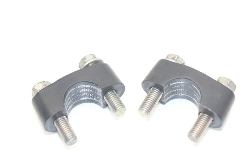 photo de PONTET DE GUIDON HONDA INTEGRA NC D 750 (2016 - 2018) - Zoom état d’usage