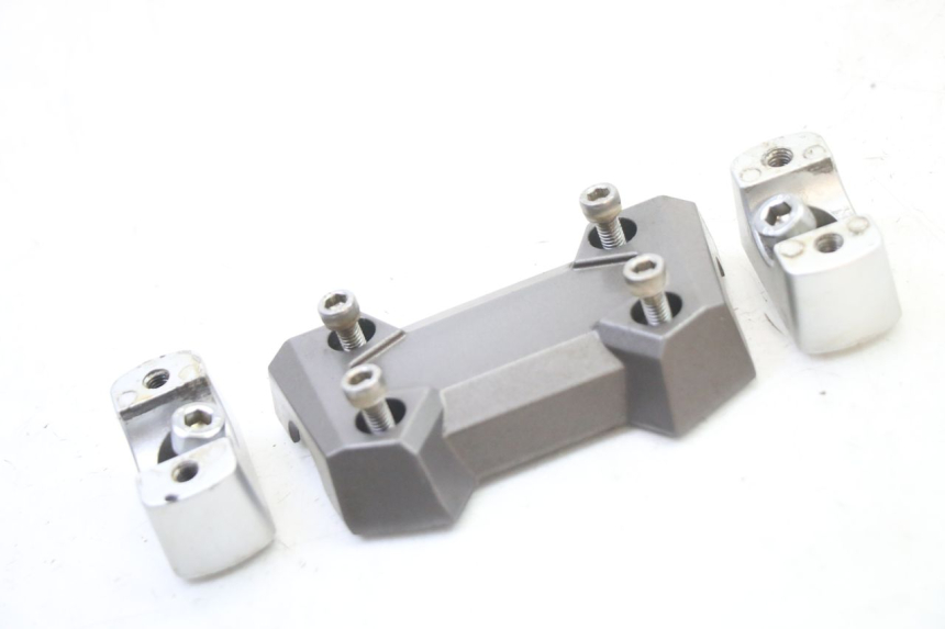 photo de PONTET DE GUIDON SYM JET 14 4T 50 (2018 - 2022) - Détail de la pièce