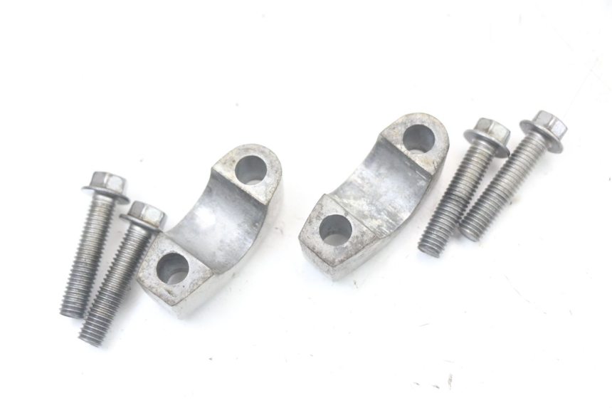 photo de PONTET DE GUIDON KAWASAKI ZR7 ZR-7 S 750 (1999 - 2004) - Autre angle de vue