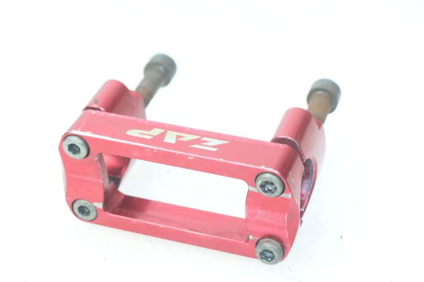 photo de PONTET DE GUIDON KAWASAKI KX F KXF 450 (2012 - 2015) - Vue principale