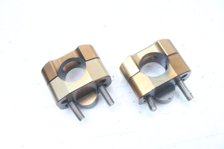 photo de PONTET DE GUIDON MBK X-LIMIT XLIMIT 50 (2007 - 2012) - Gros plan technique