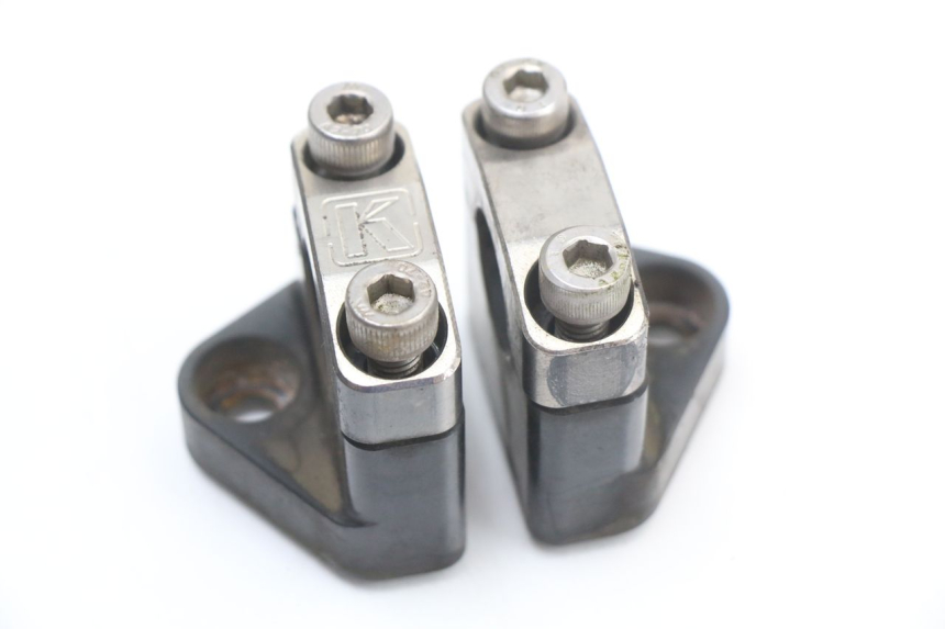 photo de PONTET DE GUIDON ASTOR ORCAL 125 (2015 - 2017) - Détail de la pièce