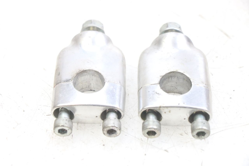 photo de PONTET DE GUIDON HONDA PCX (JF47) 125 (2012 - 2013) - Vue principale