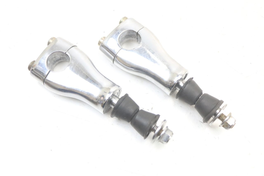 photo de PONTET DE GUIDON REGAL RAPTOR RAXTER 2 125 (2007 - 2015) - Zoom état d’usage