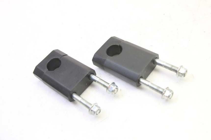 photo de PONTET DE GUIDON APOLLO RFZ 125 - Vue principale