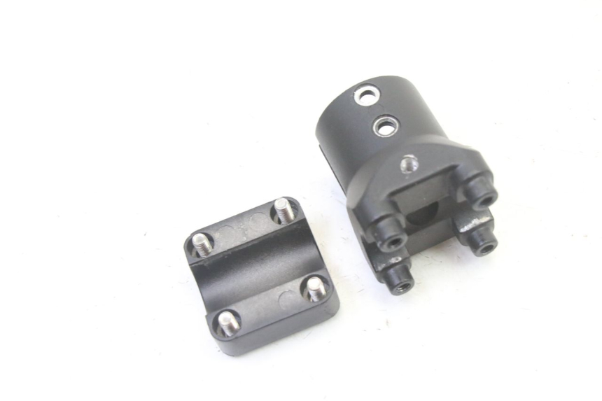 photo de PONTET DE GUIDON HERO S10 1 - Zoom état d’usage