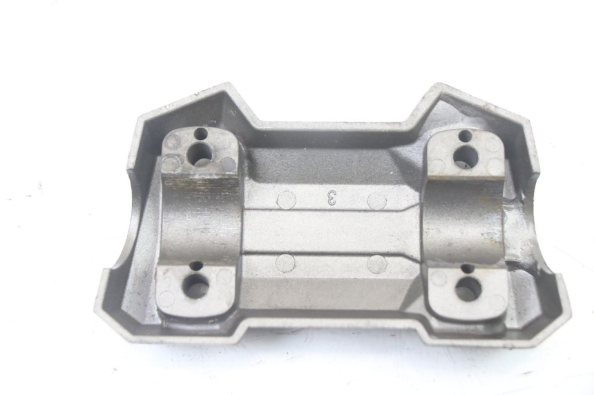 photo de PONTET DE GUIDON SYM JET 14 4T 50 (2018 - 2022) - Gros plan technique