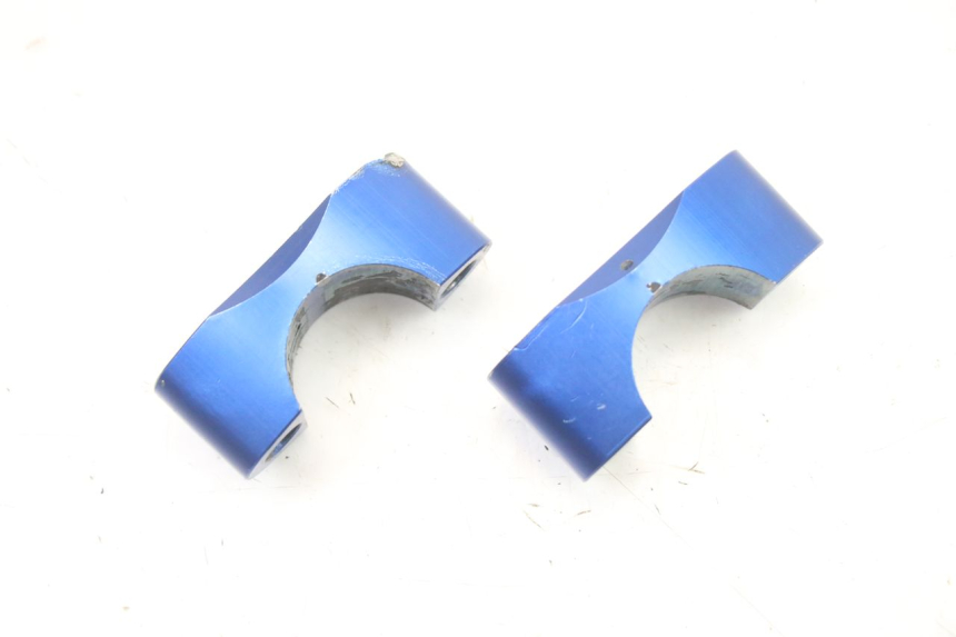 photo de PONTET DE GUIDON YAMAHA YZ 125 (2006 - 2016) - Zoom état d’usage