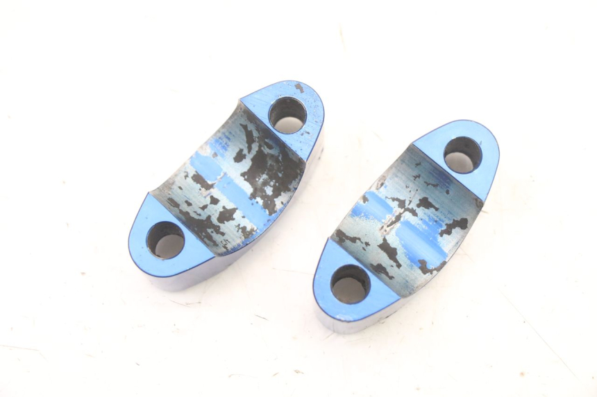 photo de PONTET DE GUIDON YAMAHA YZ 125 (2006 - 2016) - Autre angle de vue