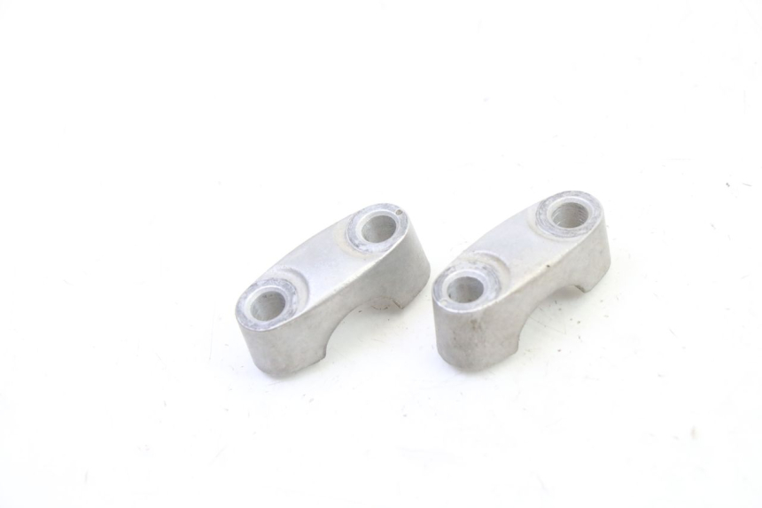 photo de PONTET DE GUIDON YAMAHA YFM BRUIN 350 (2003 - 2009) - Vue principale