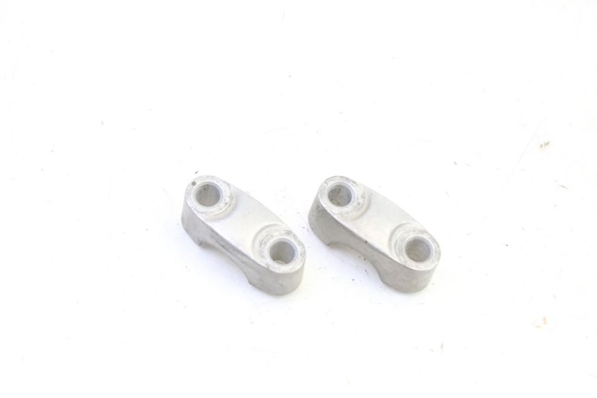 photo de PONTET DE GUIDON YAMAHA YFM BRUIN 350 (2003 - 2009) - Détail de la pièce