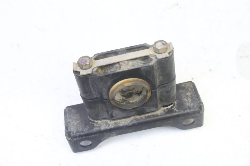 photo de PONTET DE GUIDON YAMAHA YFM GRIZZLY 550 (2008 - 2015) - Détail de la pièce