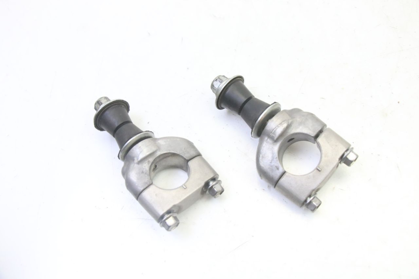 photo de PONTET DE GUIDON YAMAHA YZ-F YZF 250 (2014 - 2018) - Zoom état d’usage