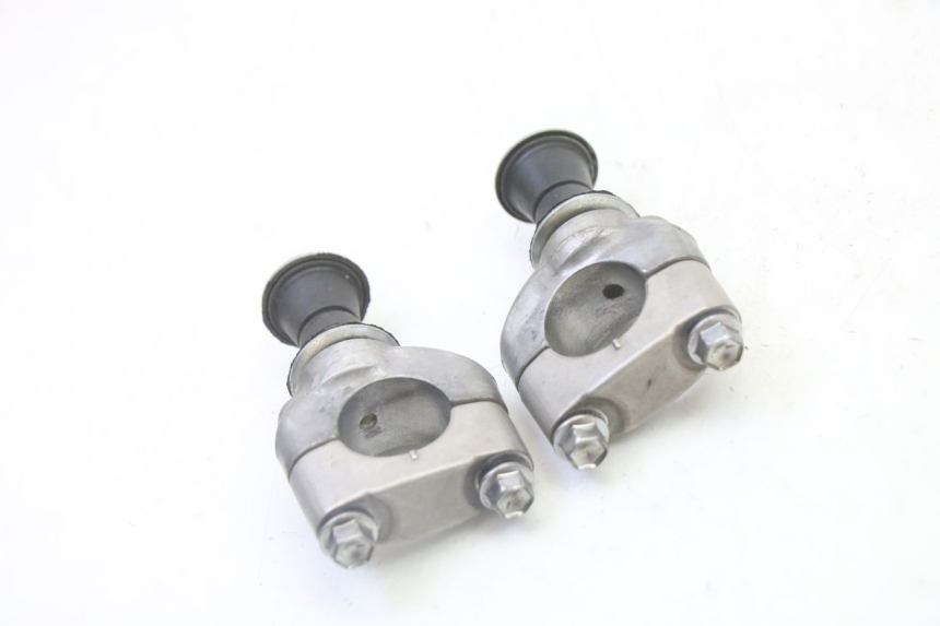 photo de PONTET DE GUIDON YAMAHA YZ-F YZF 250 (2014 - 2018) - Autre angle de vue