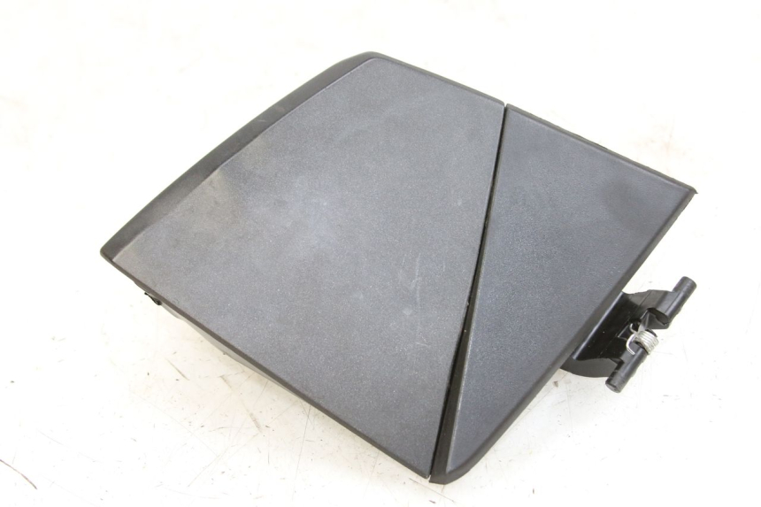 photo de PORTE AVANT GAUCHE HONDA FORZA 125 (2015 - 2016) - Vue principale