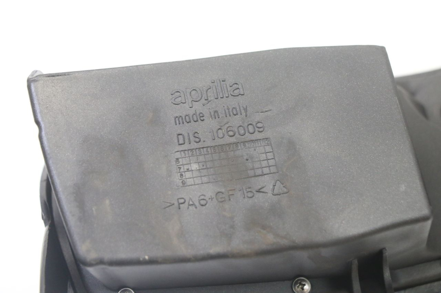 photo de PORTE BOITE A GANTS APRILIA ATLANTIC 125 (2003 - 2009) - Vue d’ensemble