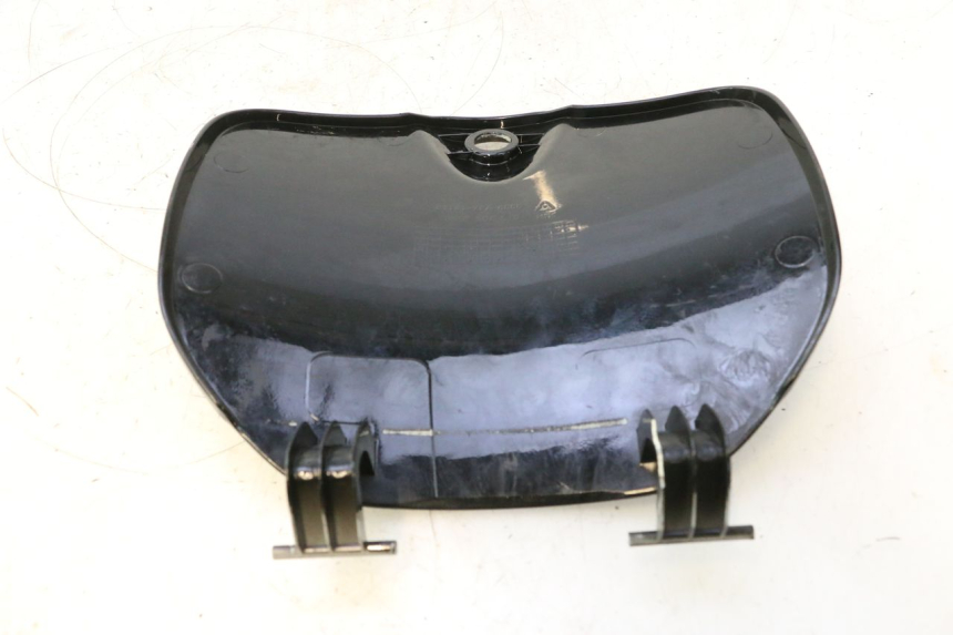 photo de PORTE BOITE A GANTS SYM FIDDLE 3 III 50 (2014 - 2020) - Gros plan technique