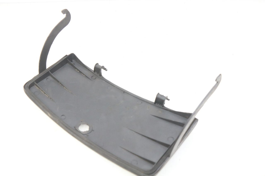 photo de PORTE BOITE A GANTS HAOTIAN HT125T-2 125 - Zoom état d’usage