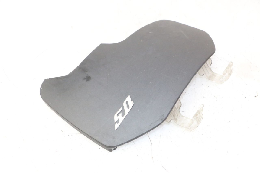 photo de PORTE BOITE A GANTS KYMCO LIKE 4T 50 (2019 - 2025) - Vue d’ensemble