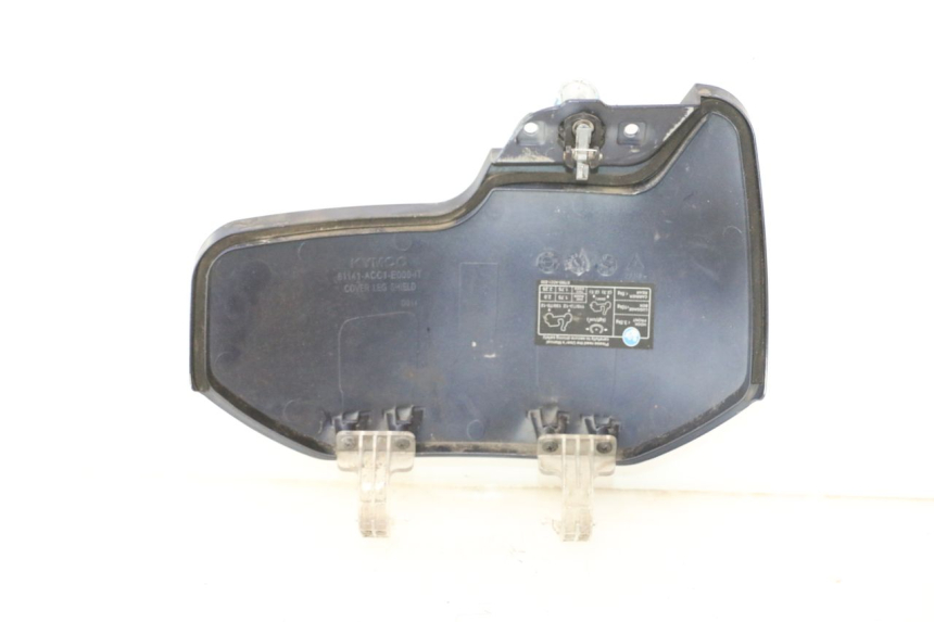 photo de PORTE BOITE A GANTS KYMCO LIKE 4T 50 (2019 - 2025) - Détail de la pièce