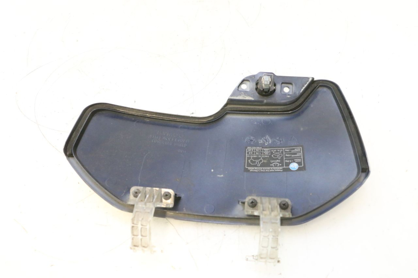 photo de PORTE BOITE A GANTS KYMCO LIKE 4T 50 (2019 - 2025) - Zoom état d’usage