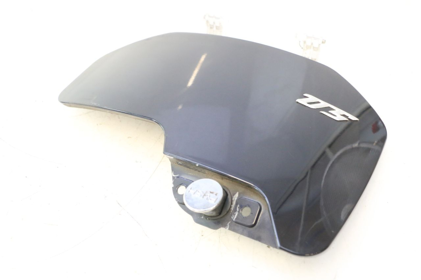 photo de PORTE BOITE A GANTS KYMCO LIKE 4T 50 (2019 - 2025) - État de surface