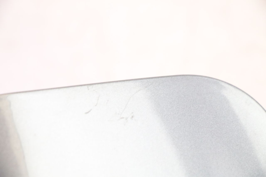 photo de PORTE BOITE A GANTS EFUN PUSA 1 - Zoom état d’usage