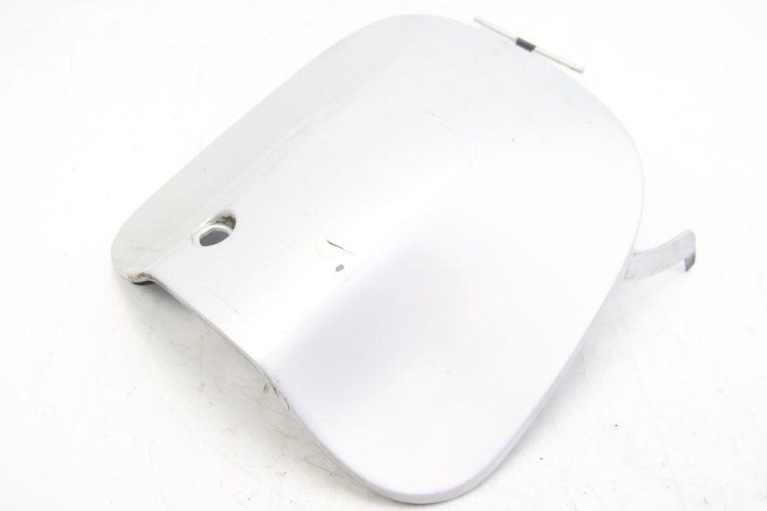 photo de PORTE BOITE A GANTS APRILIA SCARABEO 4T 50 (2009 - 2017) - Détail de la pièce