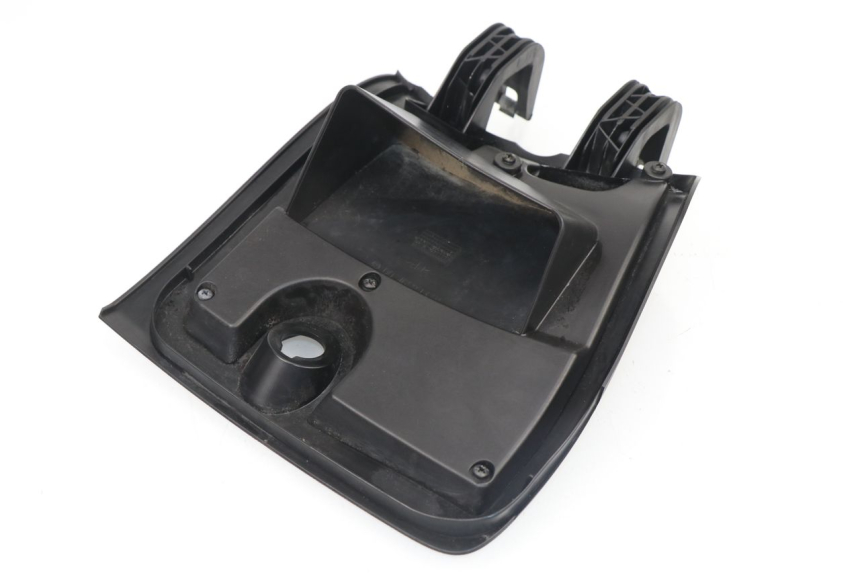photo de PORTE BOITE A GANTS MBK SKYCRUISER 125 (2006 - 2009) - Zoom état d’usage